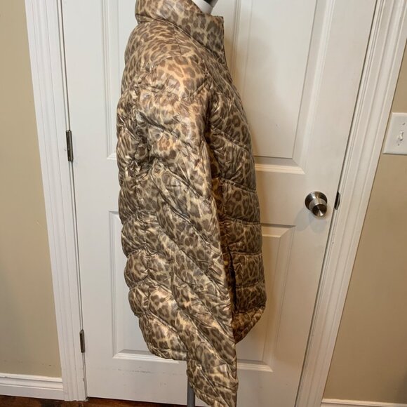 Calvin Klein Brown & Tan Leopard Animal Print Packable Down Jacket, Size Medium - Picture 2 of 6